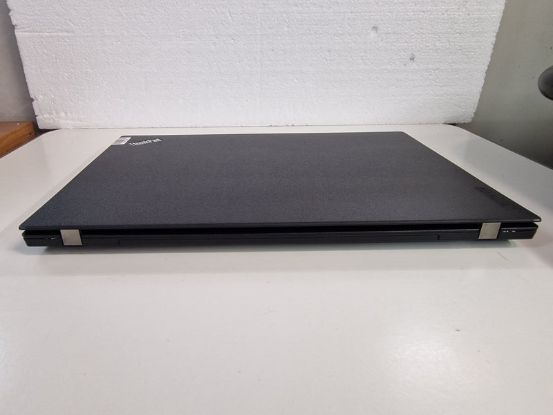 USATO LENOVO THINKPAD T480 Intel Core i5-8350U 16GB 256GB NVME PC Portatile