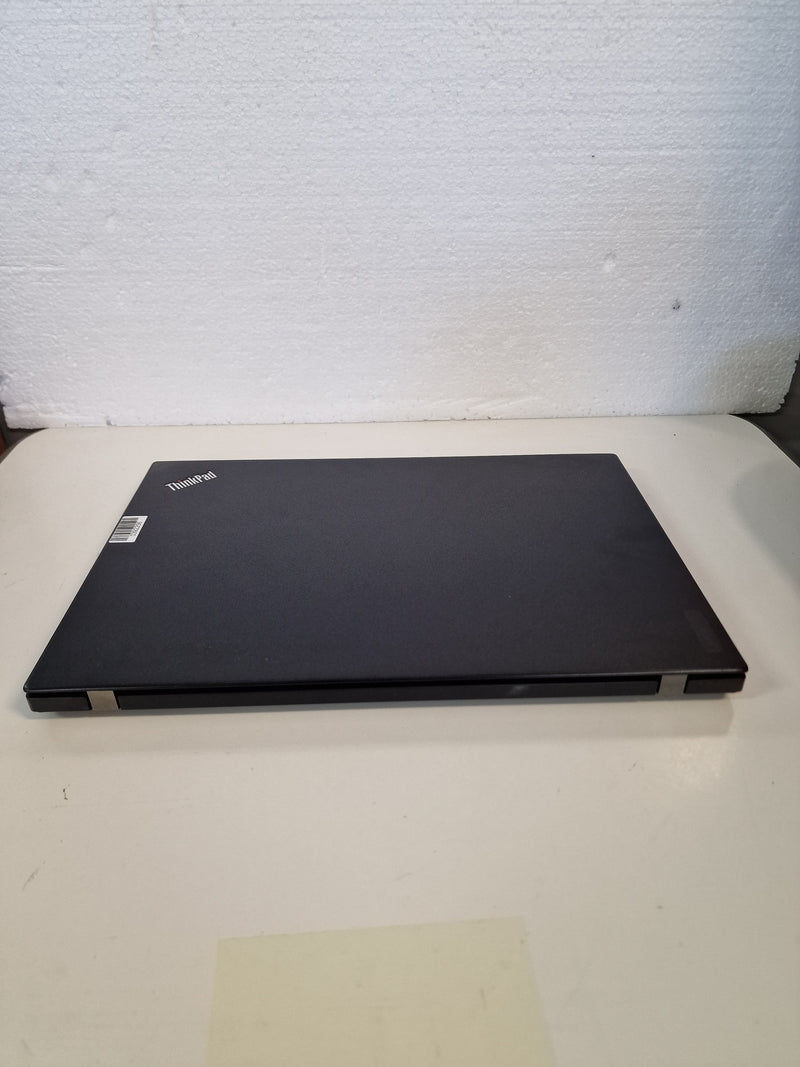 USATO LENOVO THINKPAD T460S • Intel Core i7-6600U 12GB 256GB NVME PC PORTATILE