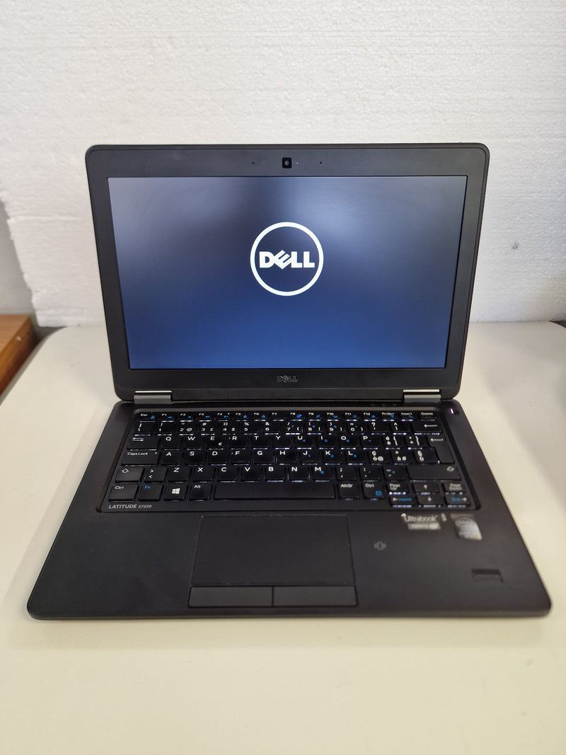 DELL LATITUDE E7250 • Intel Core i5