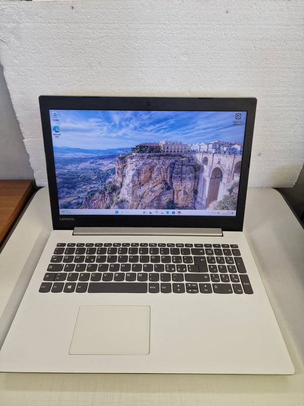 USATO LENOVO IDEAPAD 320 Intel Core i5-8250U 8GB 256GB SSD PC Portatile #25116