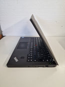 USATO LENOVO THINKPAD X270 • Intel Core i5-6300U 8GB 240GB NVEM PC PORTATILE